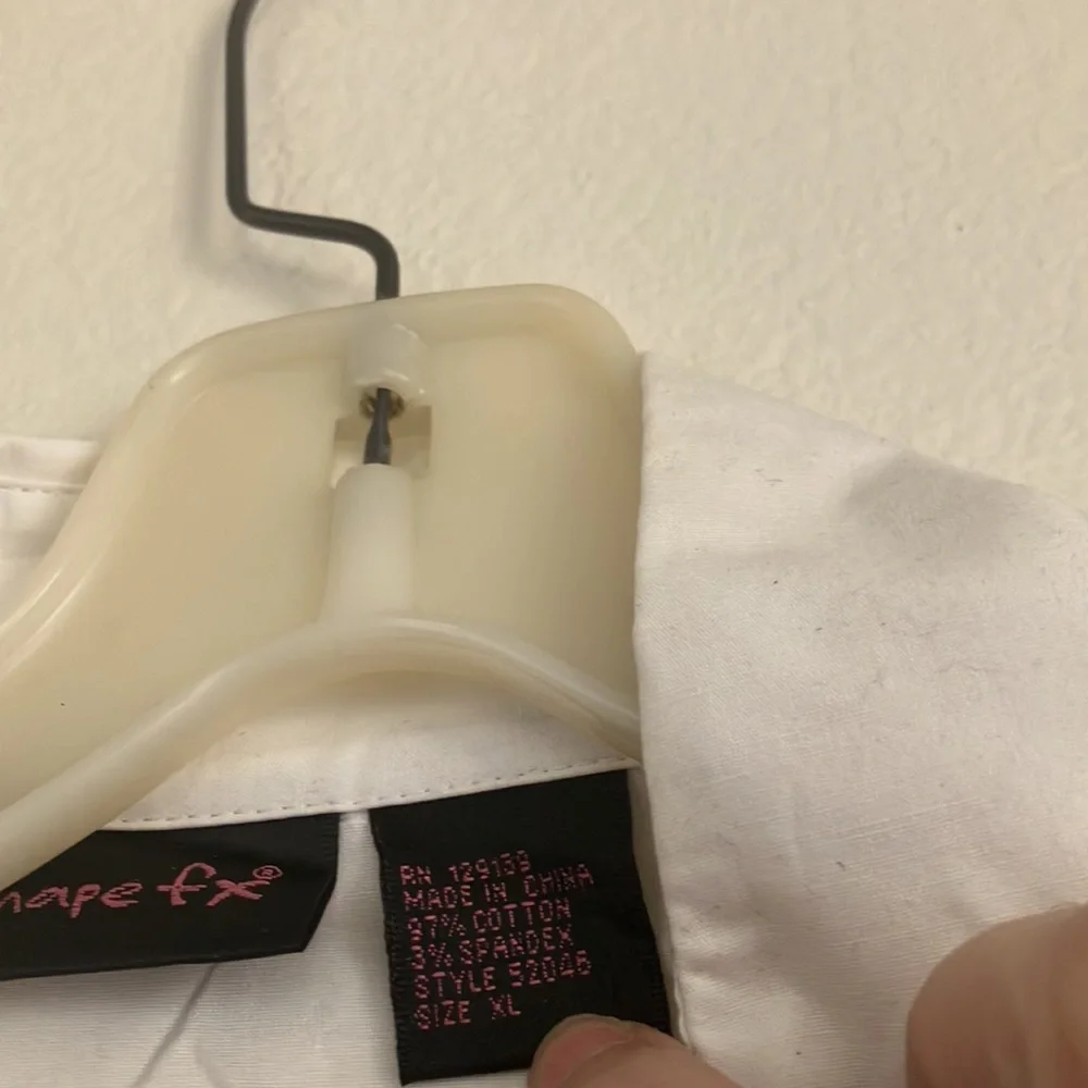 FINAL MARKDOWN Shape fx blouse xl - Picture 4 of 4